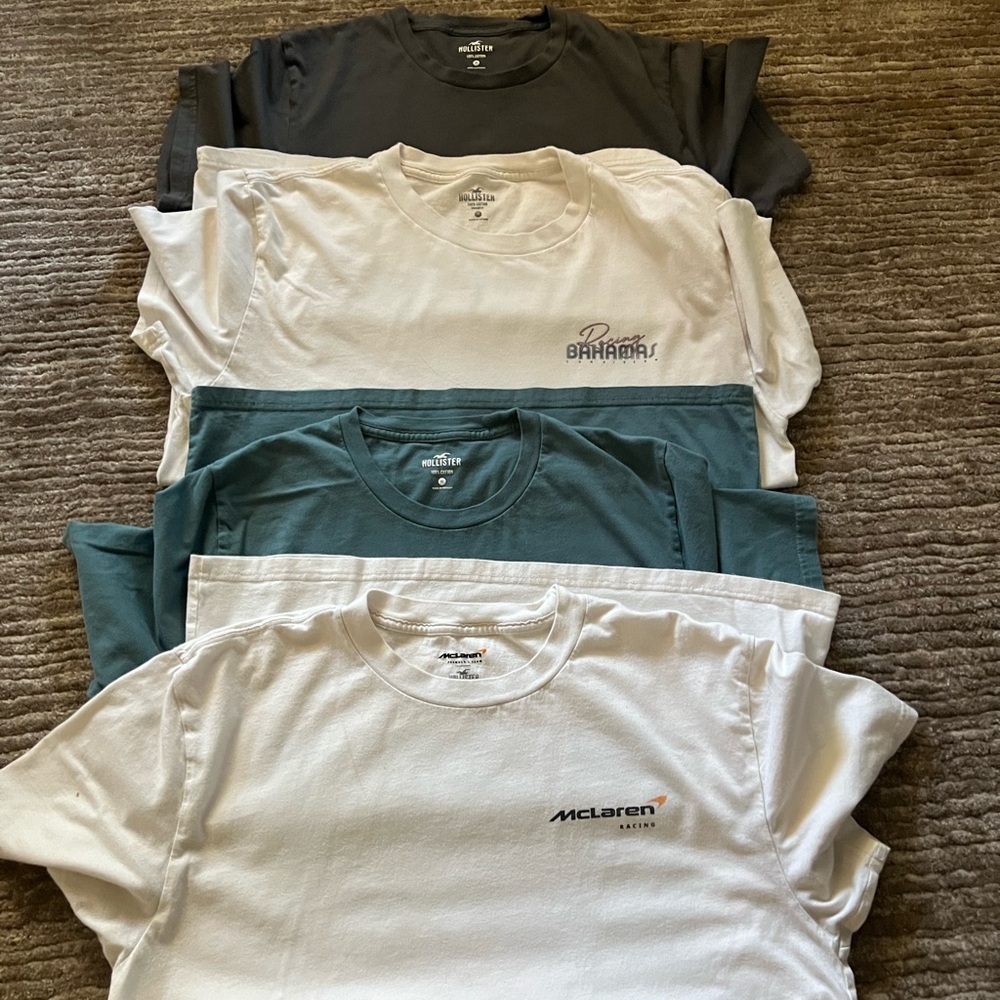 Lot of 4 men’s Hollister tshirts size Medium